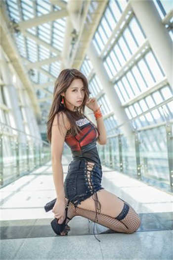 淫蛇之缠怒蛇缠君txt