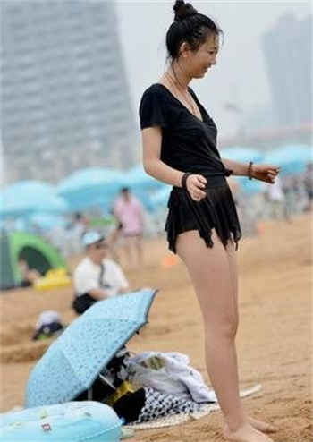 鄂州一家人是什么事