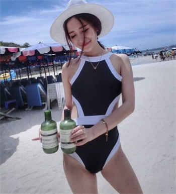 tm0071杨朵儿冯思羽