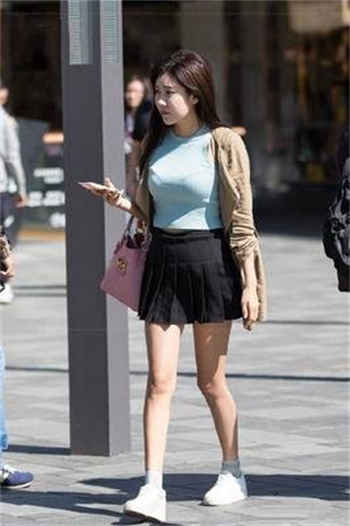 军户家的小媳妇