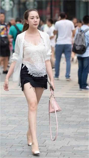 大人版爱情公寓