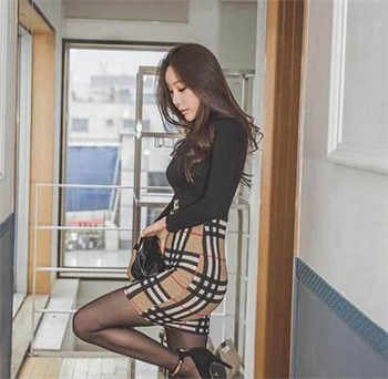 伴娘喝醉酒后下场