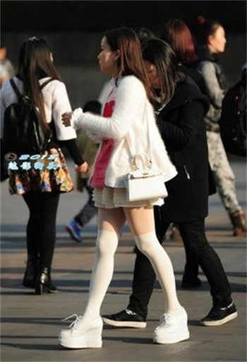 白虎在线观看完整版