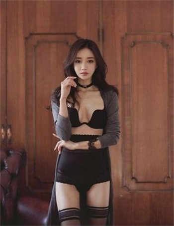 卡在洗衣机的室友在线观看