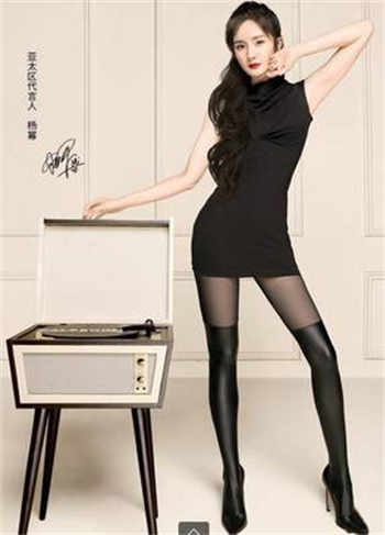 寂寞主妇和两个快递员