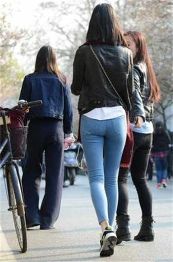 乾龙卧龙电影在线观看