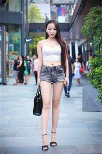 北都盛家四少和女外交官