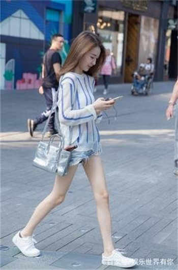 乡村艳妇黄小满