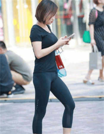 韩剧把儿子寄养在闺蜜家