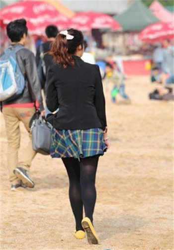 老婆大人有点冷下滑式