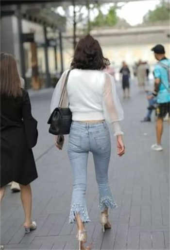 用四个那么造句