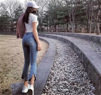 在足浴店上班的彝族姑娘