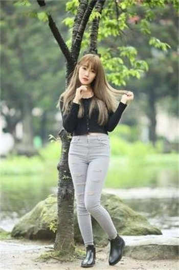 男主招来的女房租电影名